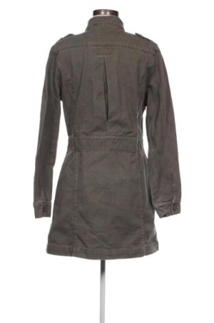 Γυναικείο μπουφάν Bershka, Μέγεθος XL, Χρώμα Πράσινο, Τιμή 11,28 €