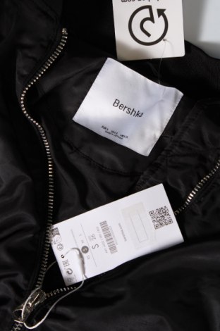 Geacă de femei Bershka, Mărime S, Culoare Negru, Preț 113,98 Lei