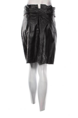 Δερμάτινη φούστα Piazza Italia, Μέγεθος L, Χρώμα Μαύρο, Τιμή 4,50 €