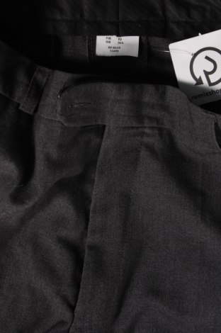 Pantaloni de bărbați, Mărime L, Culoare Gri, Preț 22,89 Lei