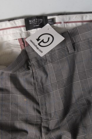 Męskie spodnie Burton of London, Rozmiar S, Kolor Kolorowy, Cena 16,70 zł