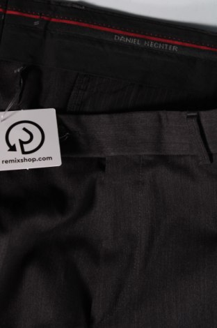 Pantaloni de bărbați Daniel Hechter, Mărime XL, Culoare Gri, Preț 55,92 Lei