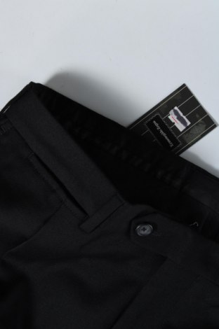Pantaloni de bărbați Ermenegildo Zegna, Mărime L, Culoare Negru, Preț 1.023,68 Lei