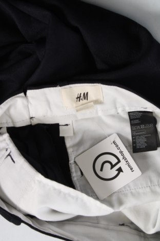 Męskie spodnie H&M, Rozmiar S, Kolor Niebieski, Cena 20,67 zł