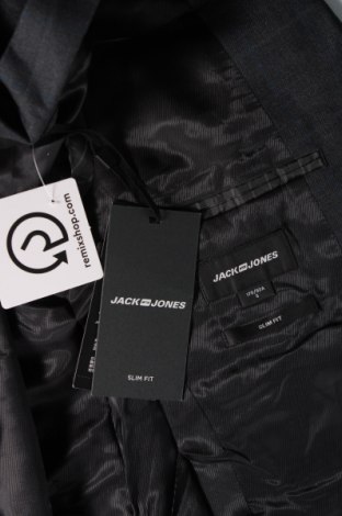 Мъжко сако Jack & Jones, Размер S, Цвят Сив, Цена 21,80 лв.