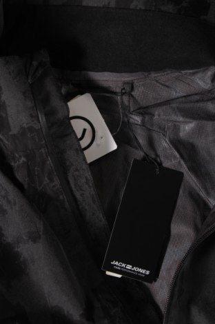 Pánska športová bunda  Core By Jack & Jones, Veľkosť M, Farba Sivá, Cena  59,79 €