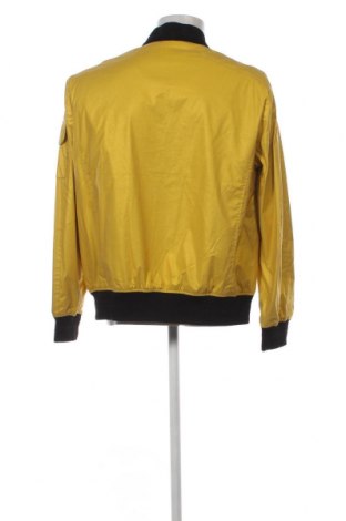 Мъжко яке J.Lindeberg, Размер XL, Цвят Жълт, Цена 113,04 лв.