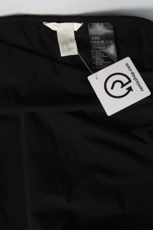 Пола H&M, Размер XS, Цвят Черен, Цена 4,06 лв.