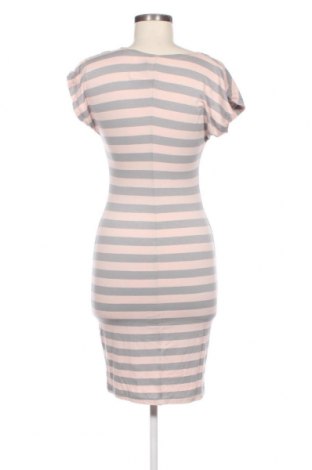 Kleid, Größe M, Farbe Mehrfarbig, Preis 4,45 €