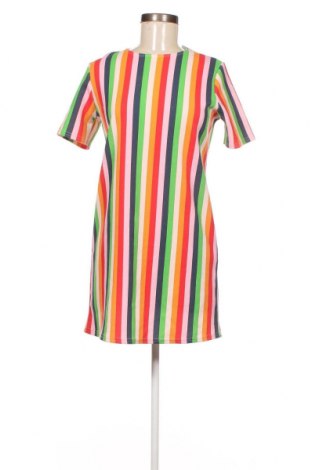 Kleid Boohoo, Größe XS, Farbe Mehrfarbig, Preis 4,64 €