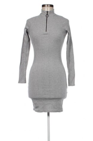 Kleid Fb Sister, Größe S, Farbe Grau, Preis 4,24 €