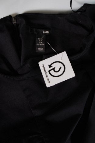 Рокля H&M, Размер XL, Цвят Черен, Цена 38,28 лв.