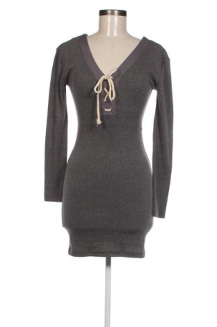 Φόρεμα Kling, Μέγεθος M, Χρώμα Γκρί, Τιμή 15,77 €