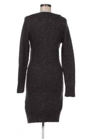 Kleid New Look, Größe M, Farbe Grau, Preis € 4,15