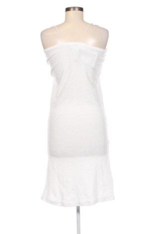 Kleid Pretty Little Thing, Größe S, Farbe Weiß, Preis € 8,96