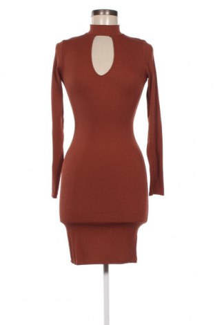 Φόρεμα Pull&Bear, Μέγεθος M, Χρώμα Καφέ, Τιμή 3,56 €