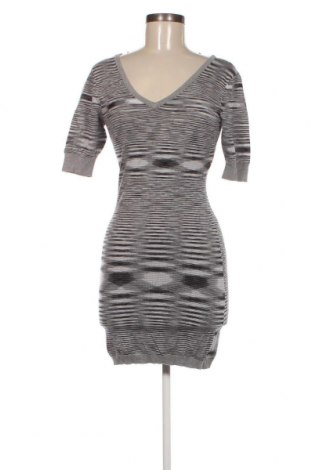 Kleid Rocawear, Größe M, Farbe Grau, Preis 3,03 €