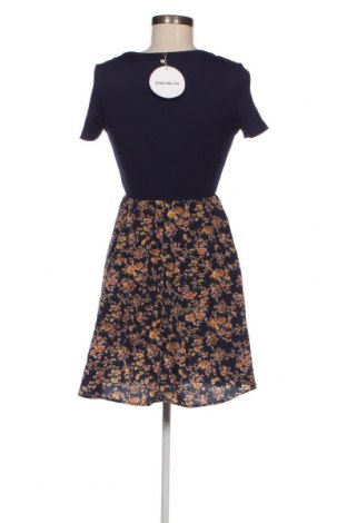 Šaty  SHEIN, Velikost M, Barva Vícebarevné, Cena  183,00 Kč