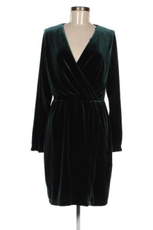 Kleid Vavite, Größe M, Farbe Grün, Preis 40,36 €