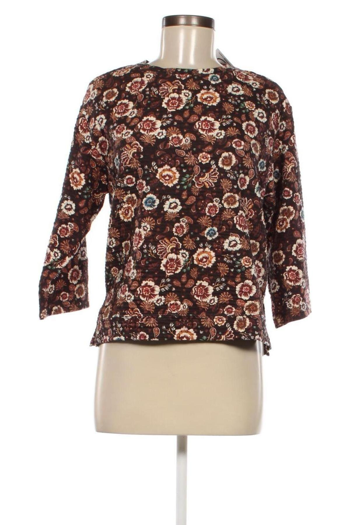Damen Shirt Pull&Bear, Größe M, Farbe Mehrfarbig, Preis € 3,52