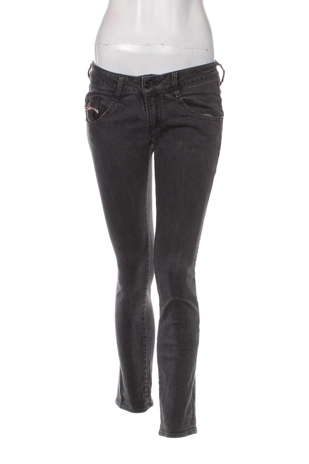 Damen Jeans Diesel, Größe M, Farbe Grau, Preis 26,39 €