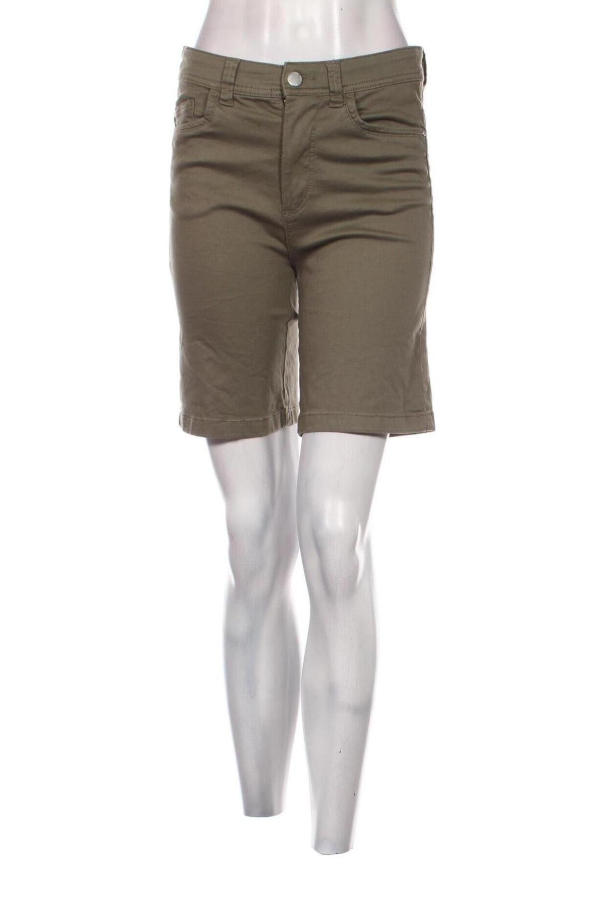 Дамски къс панталон C&A, Размер S, Цвят Зелен, Цена 15,00 лв.