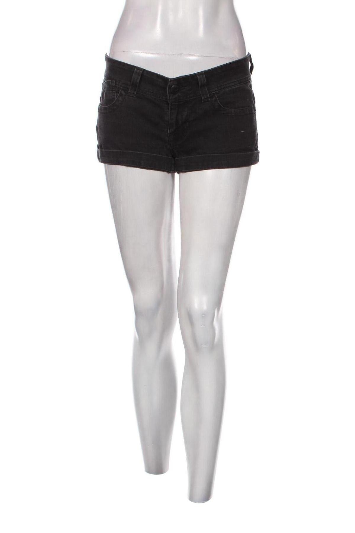 Γυναικείο κοντό παντελόνι Guess, Μέγεθος S, Χρώμα Μαύρο, Τιμή 10,27 €
