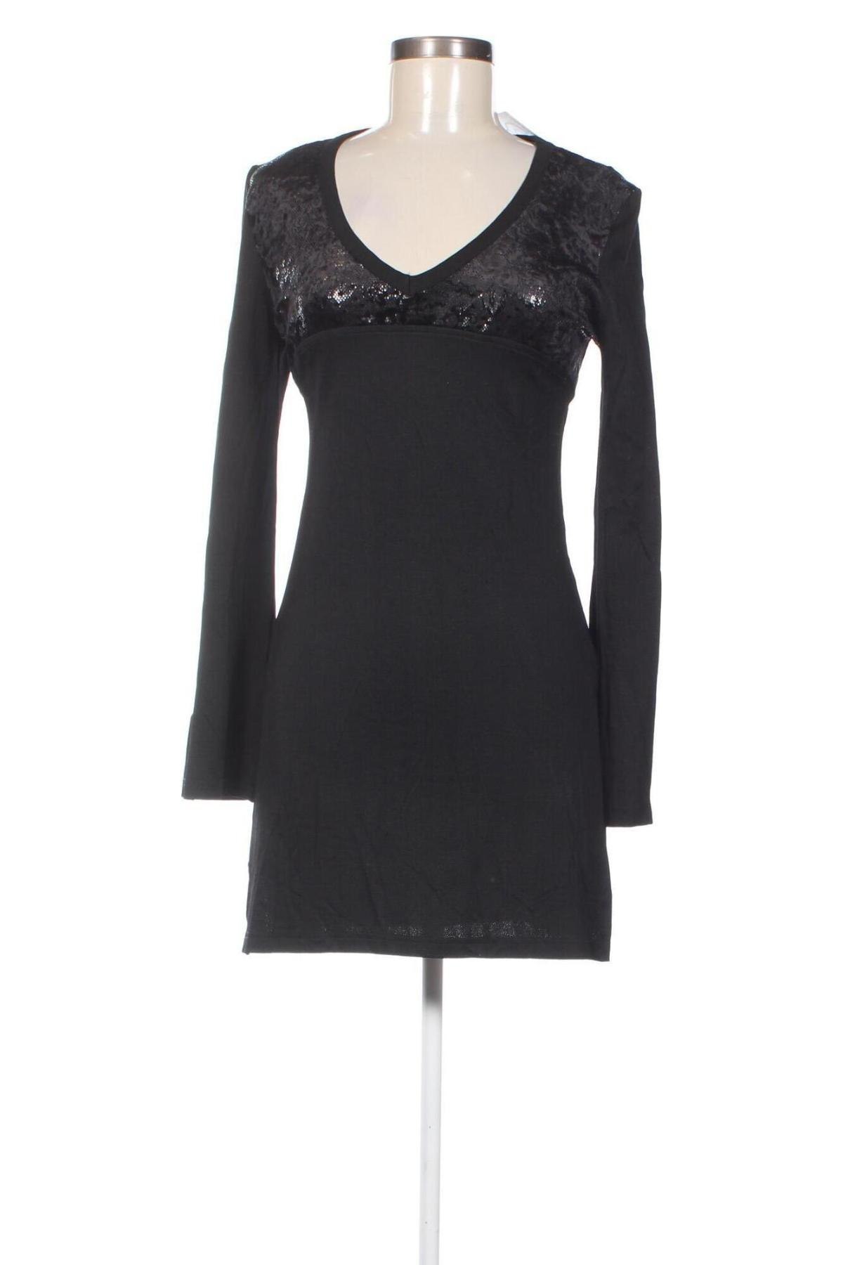 Rochie, Mărime S, Culoare Negru, Preț 28,75 Lei