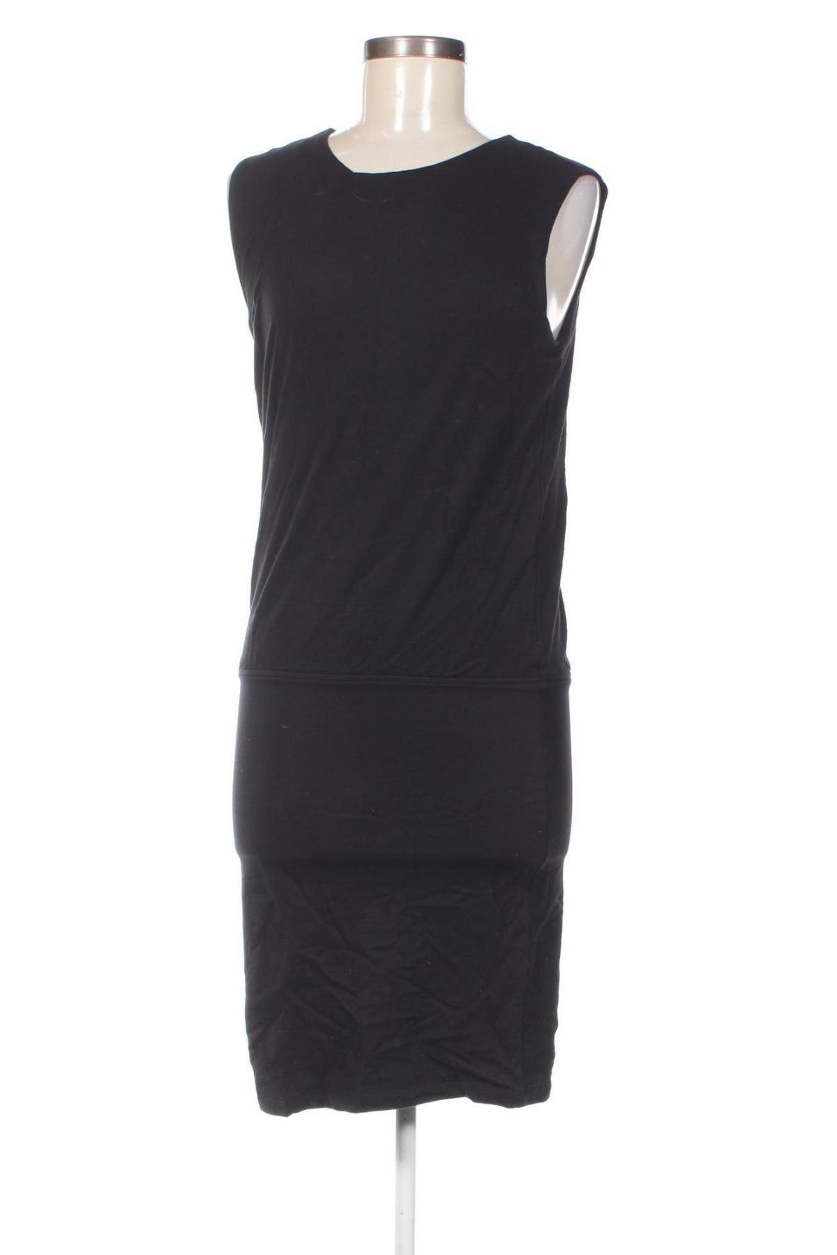 Kleid Selected Femme, Größe XS, Farbe Schwarz, Preis 8,57 €