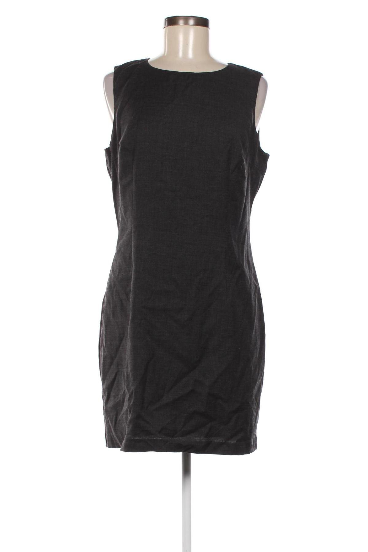 Kleid United Colors Of Benetton, Größe M, Farbe Grau, Preis € 23,66