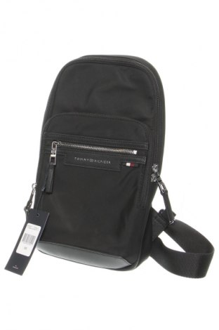 Kabelka  Tommy Hilfiger, Farba Čierna, Cena  81,95 €