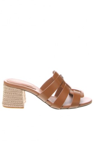 Pantolette Tommy Hilfiger, Größe 38, Farbe Braun, Preis 117,99 €