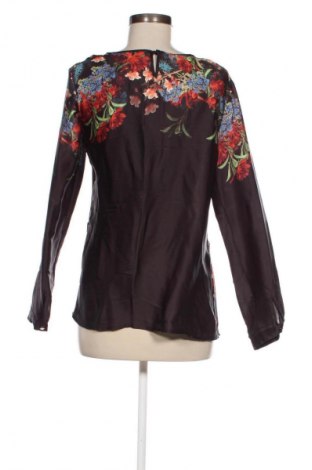 Damen Shirt, Größe S, Farbe Mehrfarbig, Preis 9,62 €