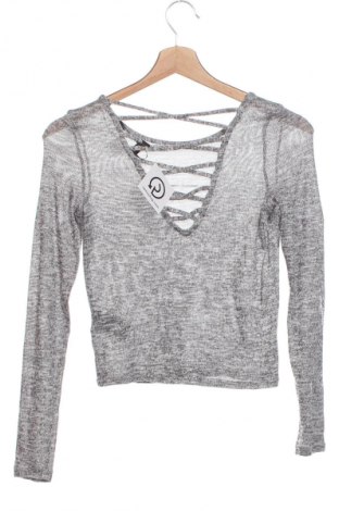 Dámska blúza H&M Divided, Veľkosť XS, Farba Sivá, Cena  2,23 €