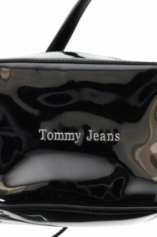 Damska torebka Tommy Jeans, Kolor Czarny, Cena 487,99 zł