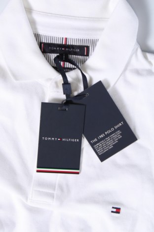 Γυναικείο t-shirt Tommy Hilfiger, Μέγεθος S, Χρώμα Λευκό, Τιμή 81,99 €