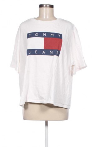 Γυναικείο t-shirt Tommy Jeans, Μέγεθος 3XL, Χρώμα Λευκό, Τιμή 29,99 €