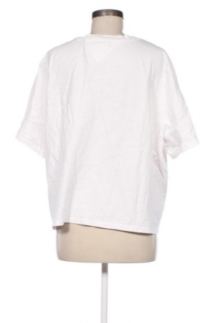 Γυναικείο t-shirt Tommy Jeans, Μέγεθος 3XL, Χρώμα Λευκό, Τιμή 29,99 €