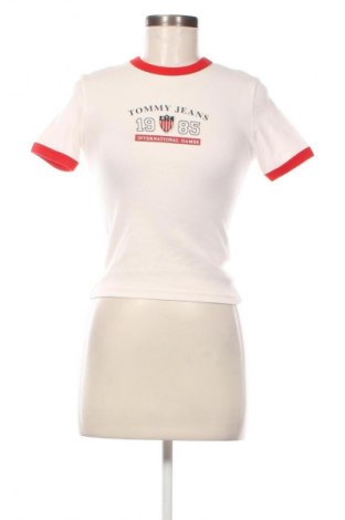 Дамска тениска Tommy Jeans, Размер S, Цвят Екрю, Цена 82,99 лв.