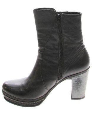 Damen Stiefeletten, Größe 38, Farbe Schwarz, Preis 39,90 €