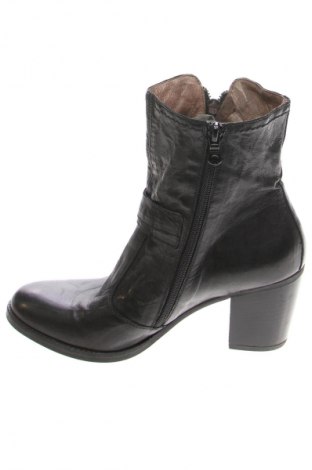 Damen Stiefeletten Nero Giardini, Größe 39, Farbe Schwarz, Preis 59,35 €