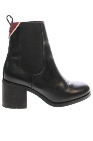 Botine de damă Tommy Hilfiger, Mărime 36, Culoare Negru, Preț 448,99 Lei
