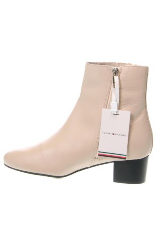 Dámské poltopánky Tommy Hilfiger, Veľkosť 38, Farba Béžová, Cena  174,95 €