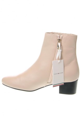 Dámske topánky  Tommy Hilfiger, Veľkosť 38, Farba Béžová, Cena  189,95 €