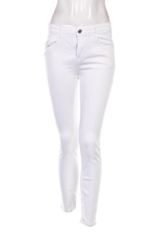 Damen Jeans, Größe M, Farbe Weiß, Preis 14,83 €