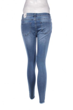 Damen Jeans Amisu, Größe L, Farbe Blau, Preis 18,99 €