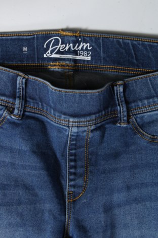 Damskie jeansy Denim 1982, Rozmiar M, Kolor Niebieski, Cena 92,99 zł