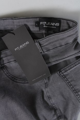 Női farmernadrág Fit Jeans, Méret L, Szín Szürke, Ár 23 799 Ft