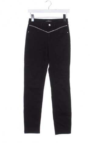 Blugi de femei Guess, Mărime XS, Culoare Negru, Preț 191,33 Lei