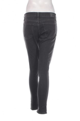 Blugi de femei Levi's, Mărime M, Culoare Negru, Preț 98,99 Lei